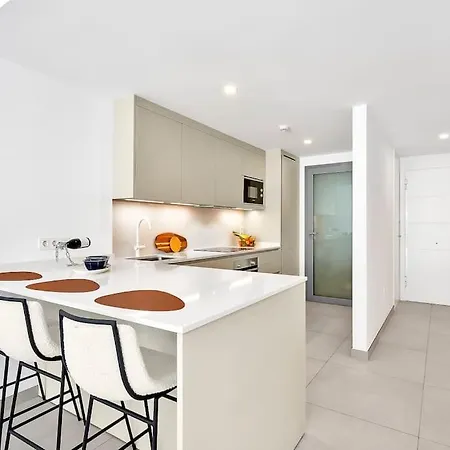 Beachside Retreat In Elviria, Near Amenities! Marbella